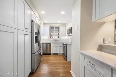 15 Lafayette Court #1F, Greenwich, CT 06830 - Photo 11