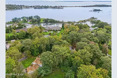 49 Grosset Road, Greenwich, CT 06878 - Photo 3