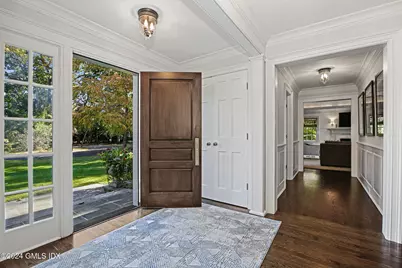 49 Grosset Road, Greenwich, CT 06878 - Photo 5