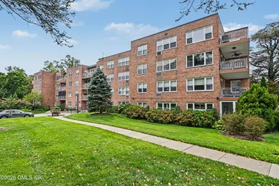 3 Putnam Hill Road #1K, Greenwich, CT 06830 - Photo 3