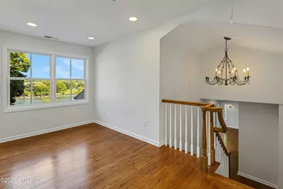 201 Shore Road, Greenwich, CT 06830 - Photo 15