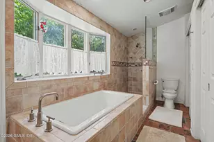 81 S Stonehedge Dr, Greenwich, CT 06831 - Photo 11