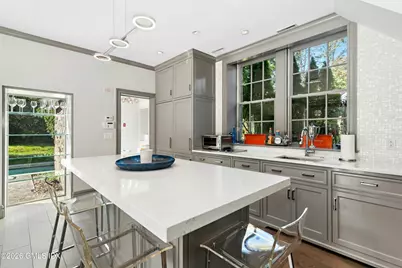 253 Shore Road, Greenwich, CT 06830 - Photo 25