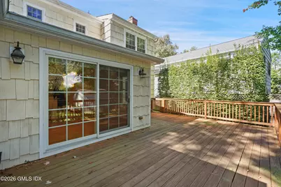 27 Sachem Lane, Greenwich, CT 06830 - Photo 7