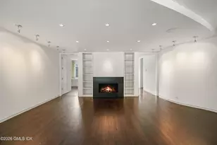 1 Milbank Ave, Greenwich, CT 06830 - Photo 13