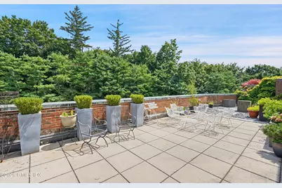 1 Milbank Avenue #1H, Greenwich, CT 06830 - Photo 43