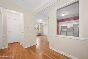 52 Lafayette Pl, Greenwich, CT 06830 - Photo 3