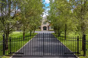 23 Bedford Rd, Greenwich, CT 06831 - Photo 3