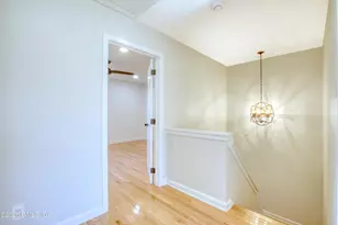 328 Booth Pl, Greenwich, CT 06830 - Photo 11
