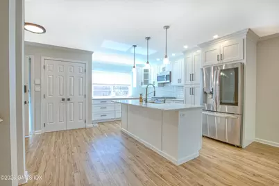 328 Booth Place #4, Greenwich, CT 06830 - Photo 5