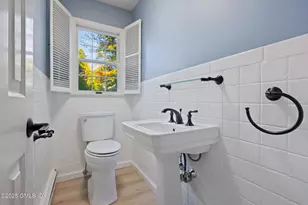 35 Turner Dr, Greenwich, CT 06831 - Photo 17