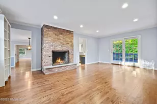 35 Turner Dr, Greenwich, CT 06831 - Photo 11
