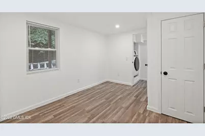 212 Davis Avenue #C, Greenwich, CT 06830 - Photo 5