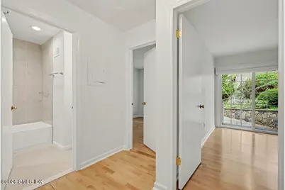 102 Valley Road #20, Greenwich, CT 06807 - Photo 13