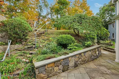 102 Valley Road #20, Greenwich, CT 06807 - Photo 23