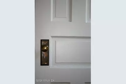 32 Fox Lane #B, Greenwich, CT 06830 - Photo 13