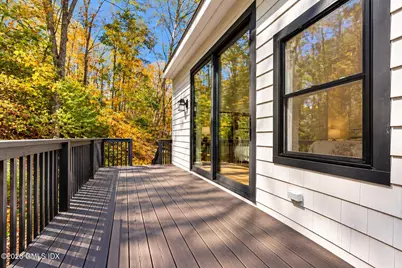 494 Newtown, Weston, CT 06883 - Photo 23