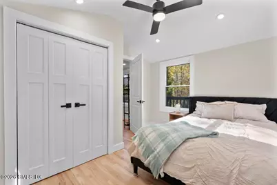 494 Newtown, Weston, CT 06883 - Photo 19