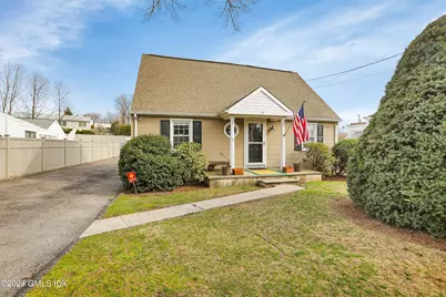 13 Riverside Lane, Greenwich, CT 06878 - Photo 1