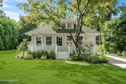 8 Cherry Lane, Old Greenwich, CT 06870 - Photo 1