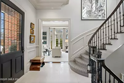 56 Milbank Avenue #1, Greenwich, CT 06830 - Photo 1