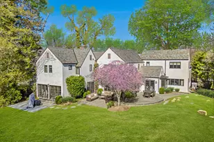 5 Spring St, Greenwich, CT 06878 - Photo 1