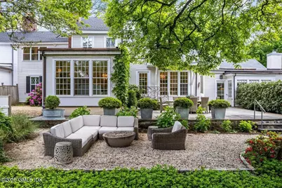 190 Lake Avenue, Greenwich, CT 06830 - Photo 1