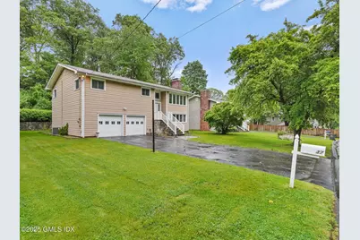 37 Windsor Lane, Greenwich, CT 06807 - Photo 1