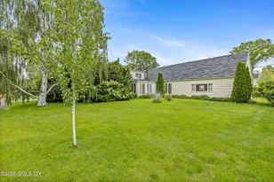 30 Meadowbank Rd, Old Greenwich, CT 06870 - Photo 1