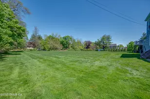 125 Bowman Dr, Greenwich, CT 06831 - Photo 1