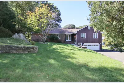 16 Fado Lane, Greenwich, CT 06807 - Photo 1