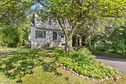 18 Maple Drive, Old Greenwich, CT 06870 - Photo 1
