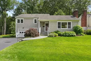 8 Muriel Pl, Greenwich, CT 06831 - Photo 1