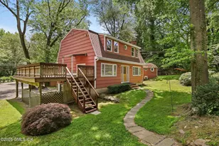 21 Ferris Dr, Old Greenwich, CT 06870 - Photo 1