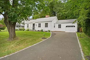 35 Skylark Rd, Greenwich, CT 06830 - Photo 1