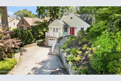 15 Ridge Road, Greenwich, CT 06807 - Photo 1
