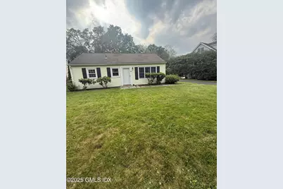 14 Circle Drive, Greenwich, CT 06830 - Photo 1