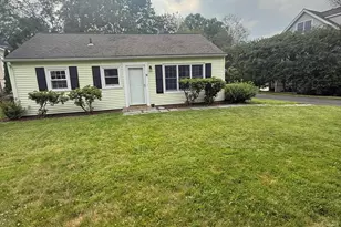 14 Circle Dr, Greenwich, CT 06830 - Photo 1