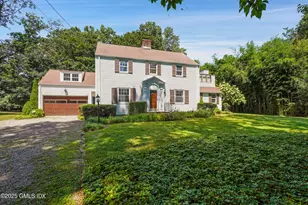 7 Shaw Pl, Greenwich, CT 06878 - Photo 1
