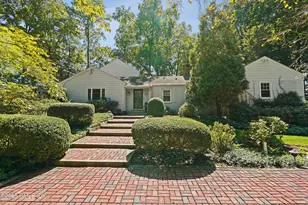 24 Sawmill Ln, Greenwich, CT 06830 - Photo 1