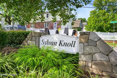 375 Sylvan Knoll Road, Stamford, CT 06902 - Photo 1