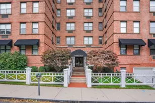 25 W Elm St, Greenwich, CT 06830 - Photo 1