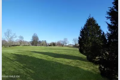 25 Buckfield Lane, Greenwich, CT 06831 - Photo 1