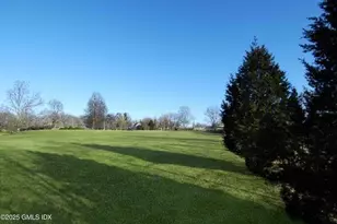 25 Buckfield Ln, Greenwich, CT 06831 - Photo 1