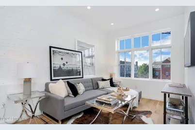 171 Greenwich Avenue #3A, Greenwich, CT 06830 - Photo 1