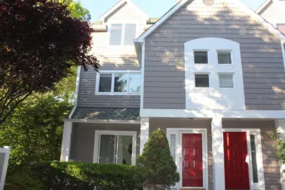 453 E Putnam Avenue #4I, Greenwich, CT 06807 - Photo 1
