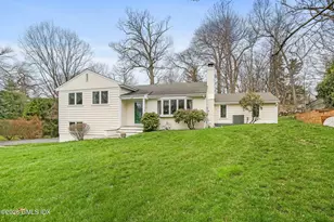30 Weston Hill Rd, Greenwich, CT 06878 - Photo 1