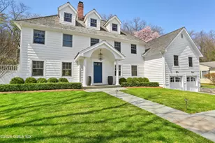 85 Mallard Dr, Greenwich, CT 06830 - Photo 1