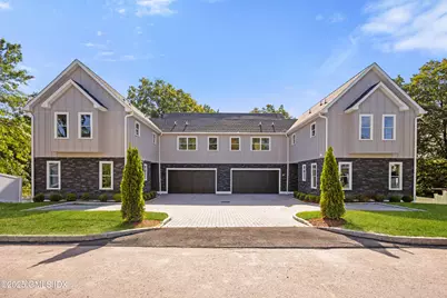 10 Highland Place #B, Greenwich, CT 06831 - Photo 1