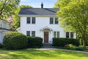 29 Lincoln Ave, Old Greenwich, CT 06870 - Photo 1